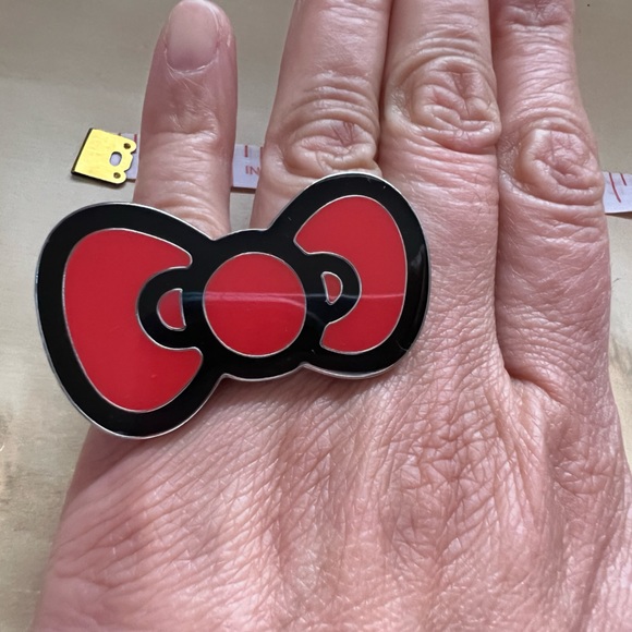 Sanrio HelloKitty Red Bow Ring (Rare) - Picture 3 of 3